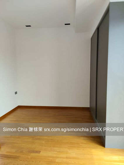Sembawang Straits Estate (D27), Terrace #562739871